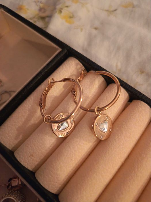 Guess обеци Guess