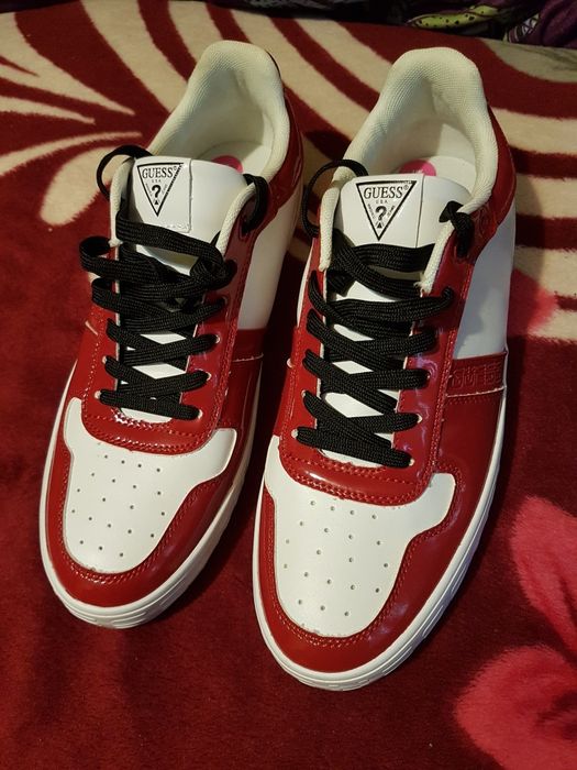Adidasi Guess 42
