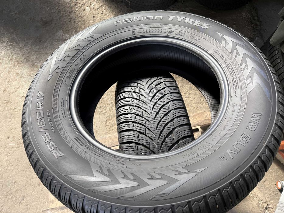 2x Anvelope Iarna 255/65 R17 - Nokian WR Suv 4