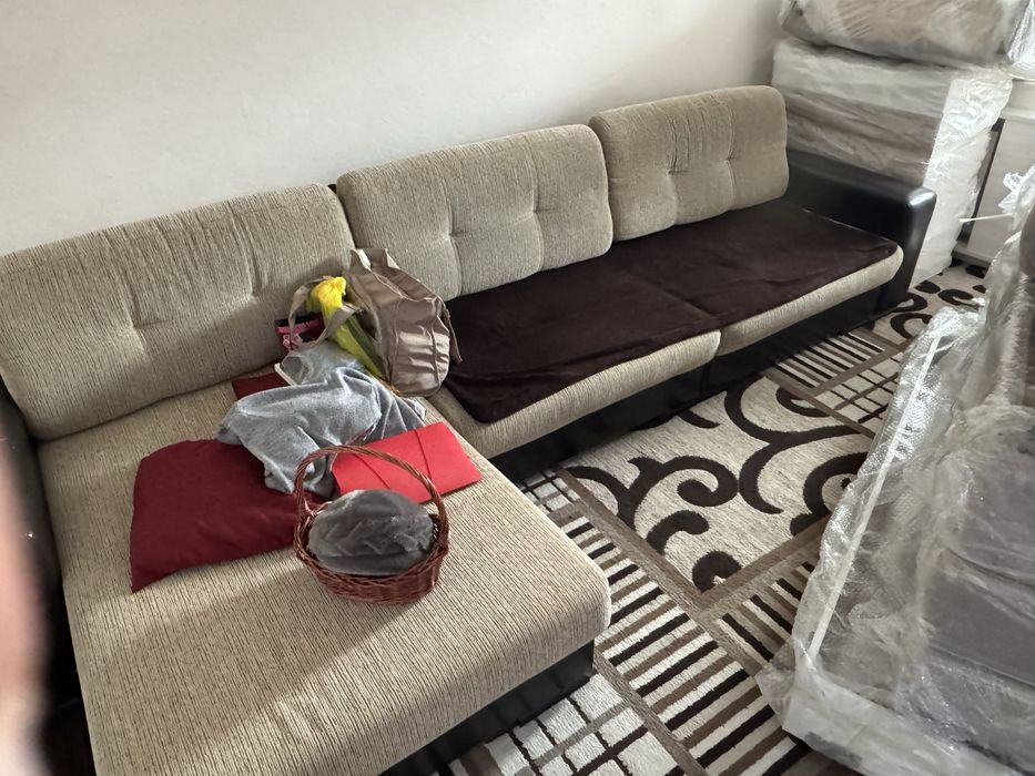 Продам диван срочно