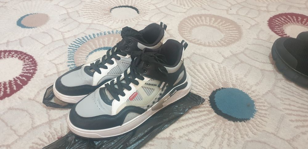 Продаю кросовки Fashion.