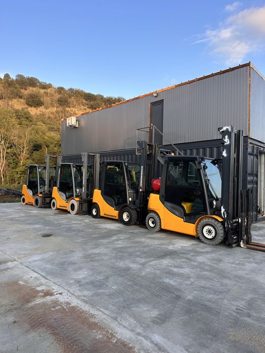 Vand din stoc motostivuitoare/lize diesel, gaz, electric