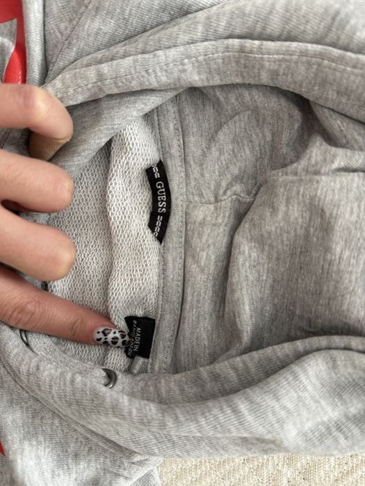 Нови дрехи на Guess