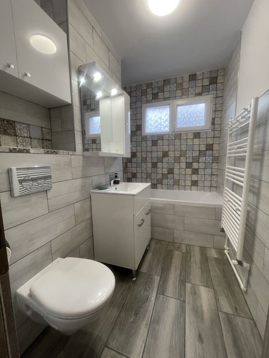 Vand Apartament 2 camere complet renovat și mobilat – Govândari