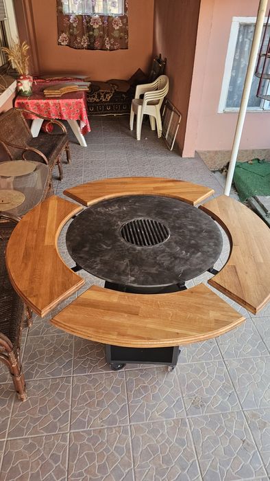 Gratar grill pe lemn