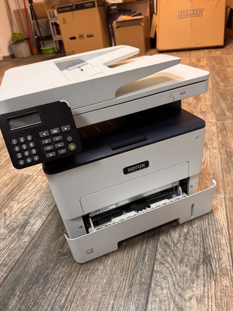 Xerox 225B Лазарен принтер