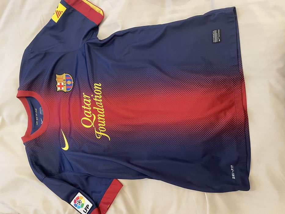 Geaca Barcelona, sapca tricouri Messi originale, marimea L