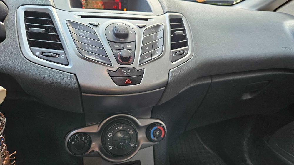 Форд Фиеста 1.4 HDI