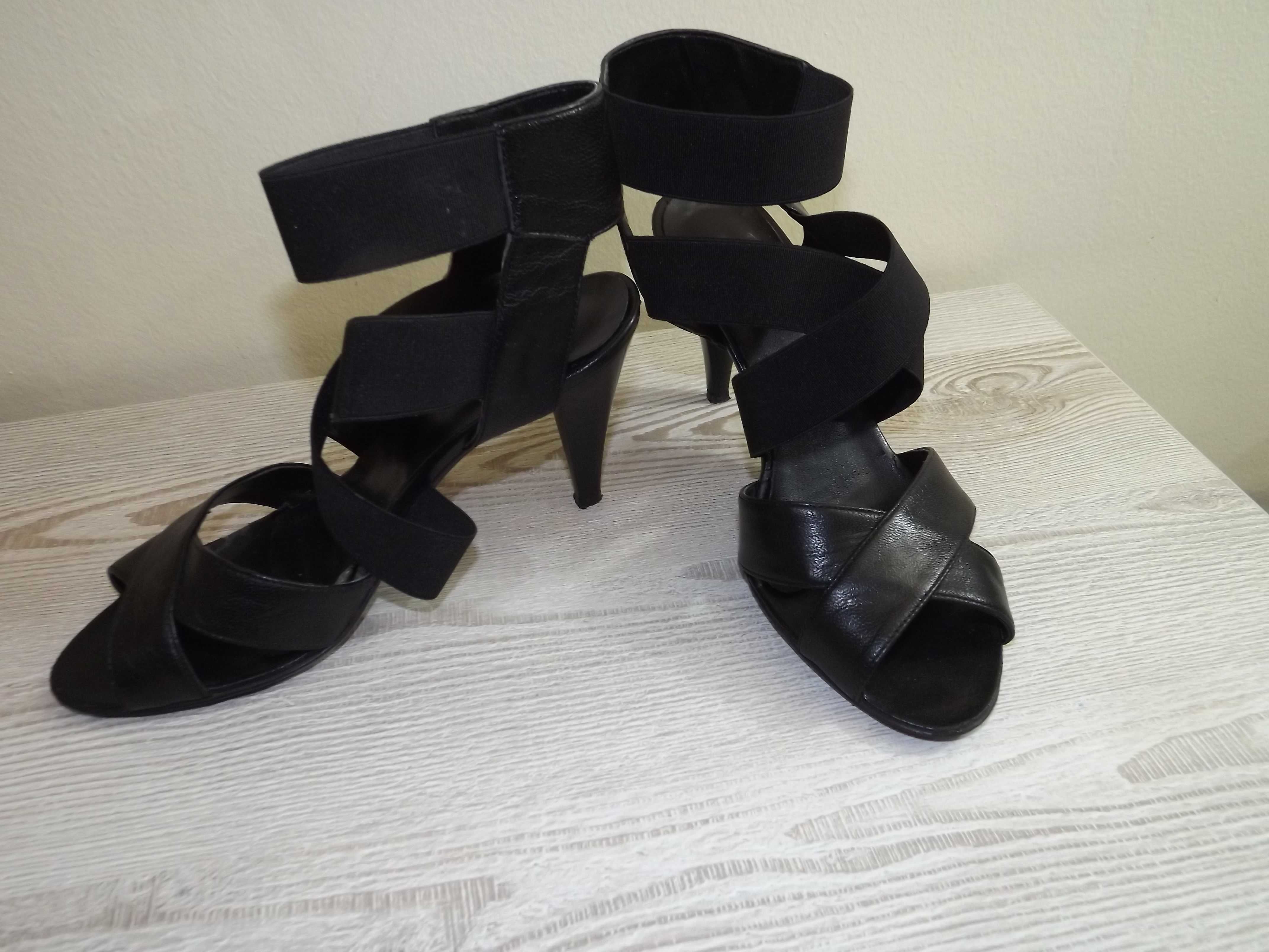 Sandale negre din piele, marca “PATRIZIA RIGOTTI”