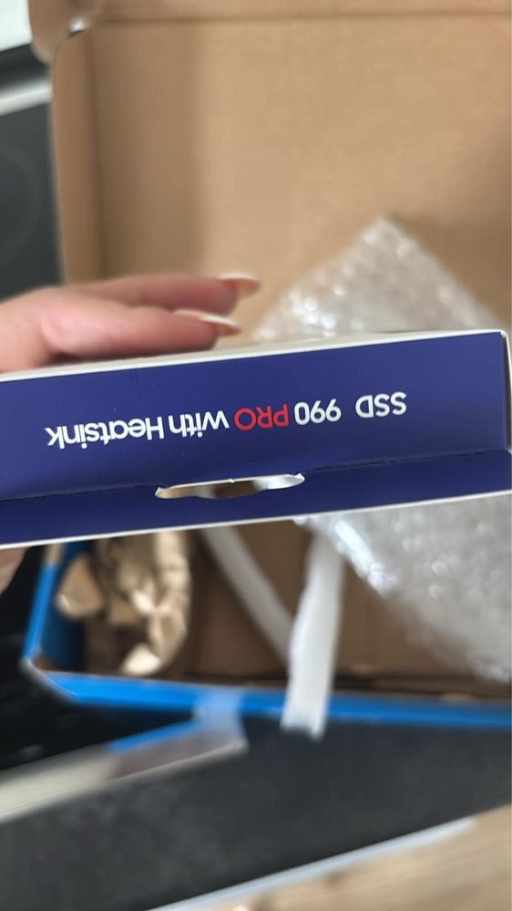 Samsung 990 pro 2TB Heatsink SSD
