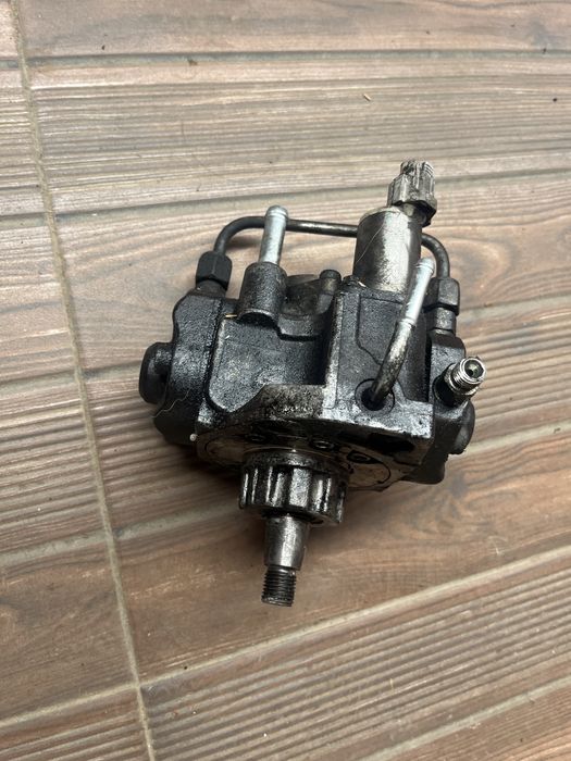 Pompa injecție/înalte Nissan X- Trail T30 2.2 dCi