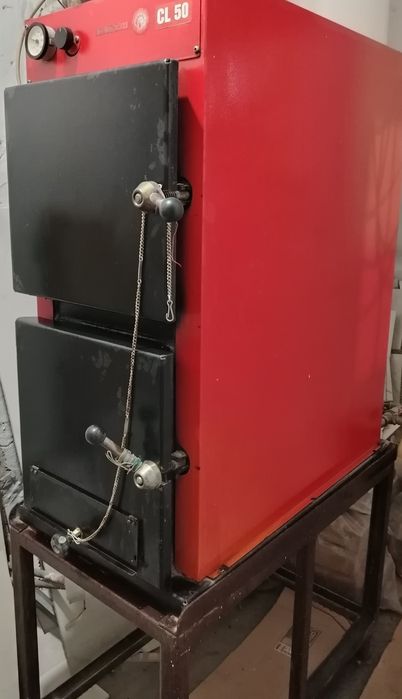 Vând centrală pe lemne  complet echipată - 58 kw