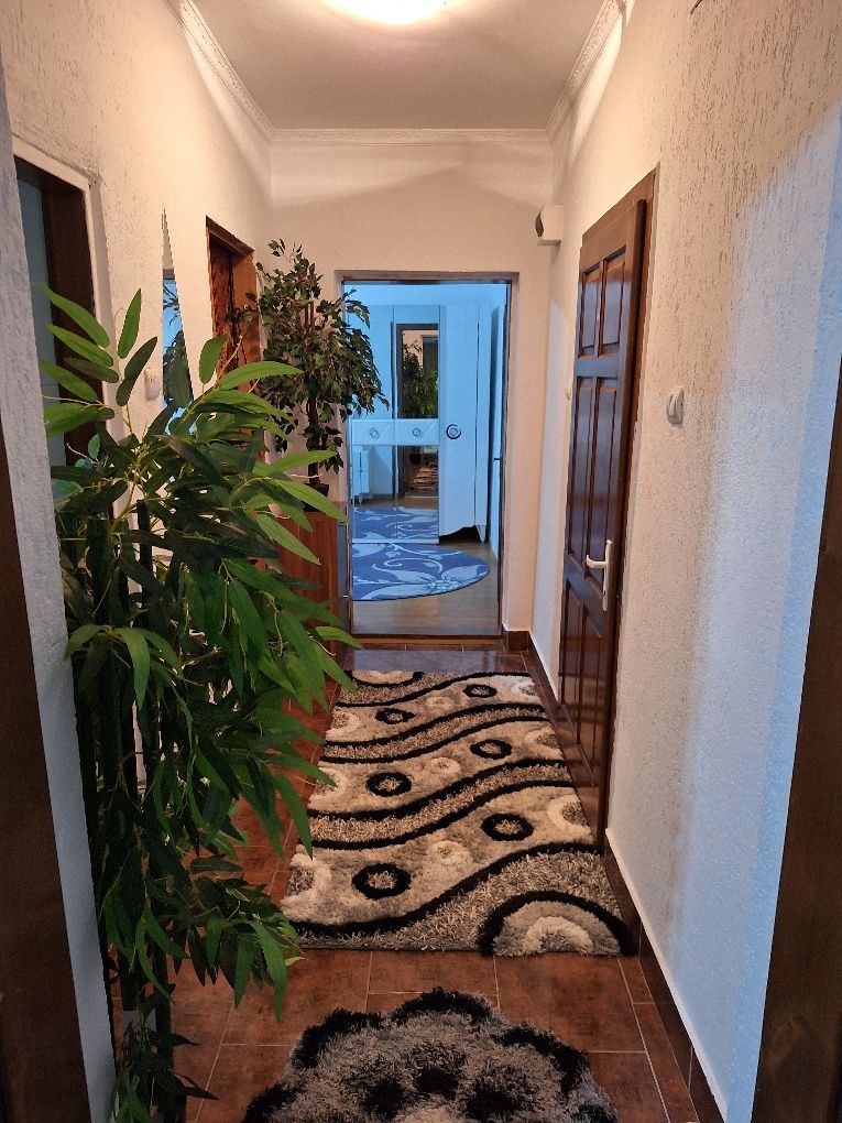 Apartament de vânzare în Oțelu Roșu, str. Ștefan cel Mare , Jud CS