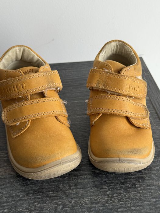 Ghete Primigi nr. 20