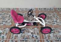 Cart (kart) cu pedale pentru copii BERG Buddy - alb cu roz