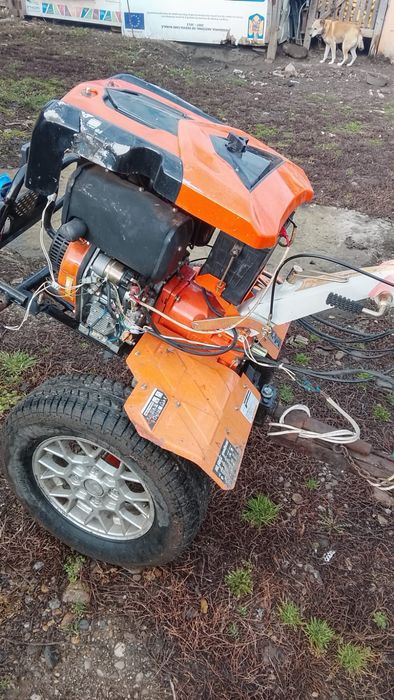 Vând motocultor 11 cai
