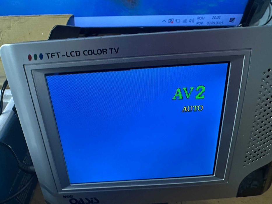 mini tv led oasis 5 inch alimentare 12v NOU