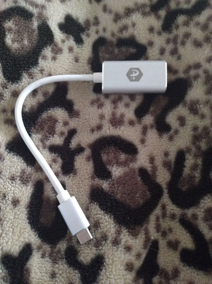 Vand adaptor USB-C la HDMI