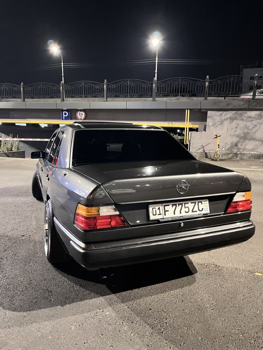 mercedes ebnz w 124