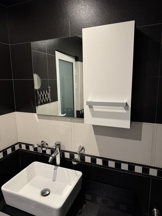 Комплект Шкаф Огледало за баня тоалетна 60см