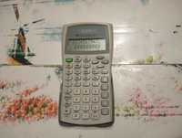 Научен калкулатор Texas Instruments TI-30XIIS, работещ отлично.