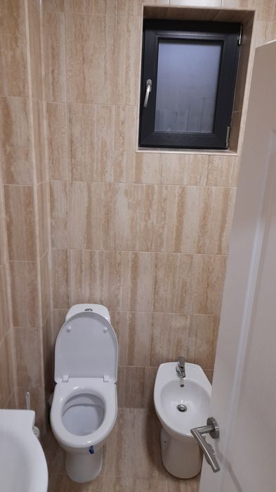 Închiriez apartament ultracentral!