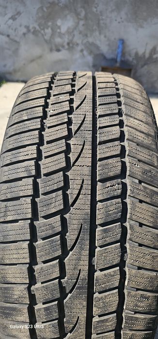 Anvelope iarna 225/40r18 DOT 2023