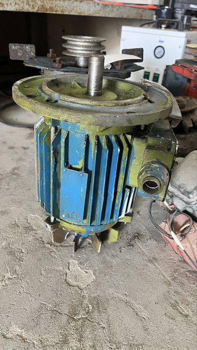 Электро двигатель