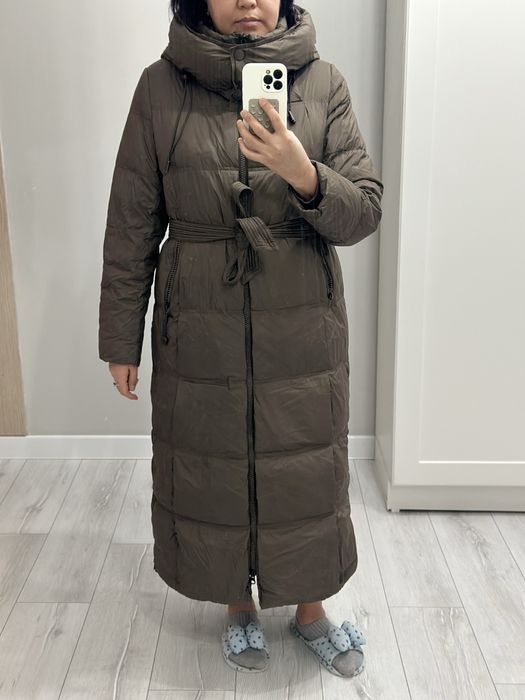 Зимний пуховик женский