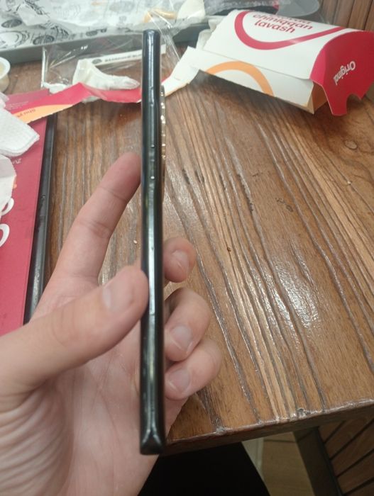 Honor x9b  12+8 256gb