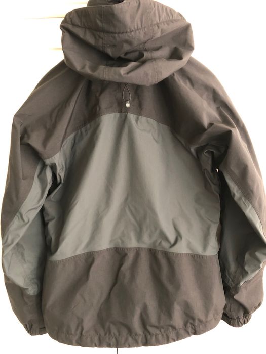 Patagonia Gore-tex яке и тениска Salewa