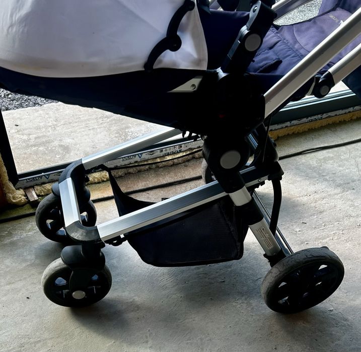 Бебешка количка 60 лв