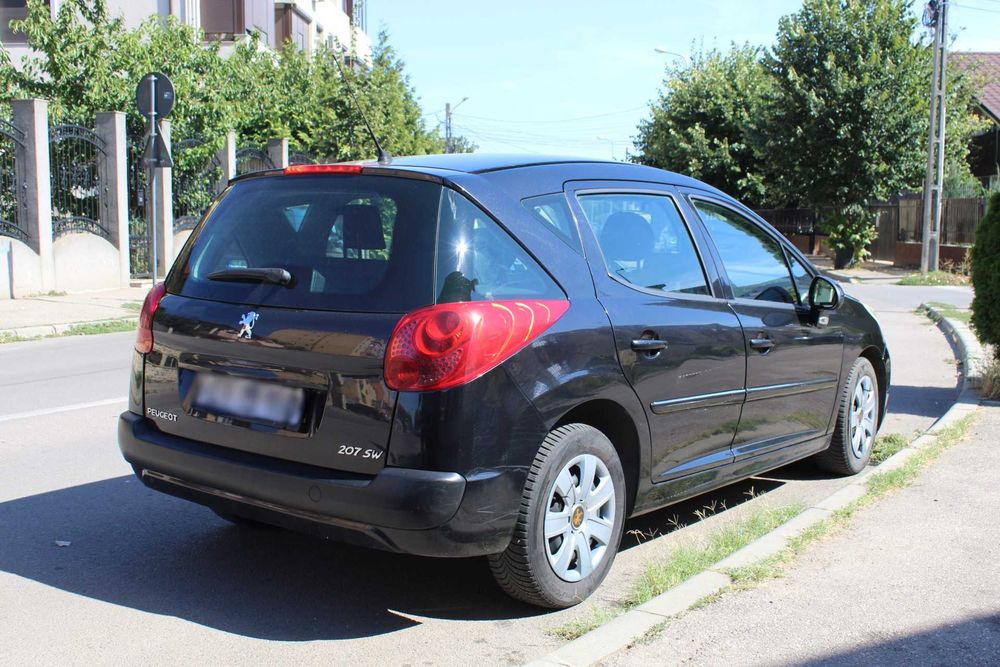 Peugeot 207 SW 2012 1.4 Navi Carplay / Android Auto