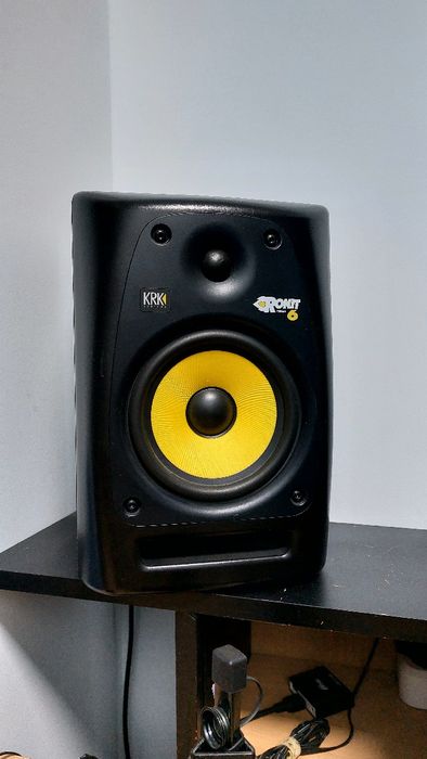 Студийные мониторы (колонки) KRK Rokit 6 RPG2