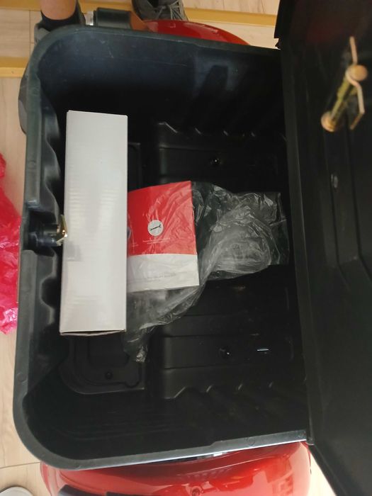 Акумулаторна триколка за възрастни хора