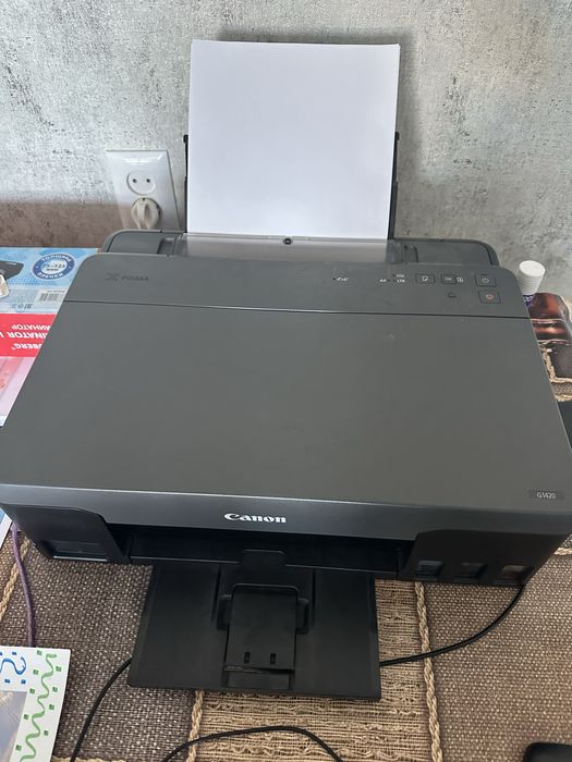 Продам цветной принтер