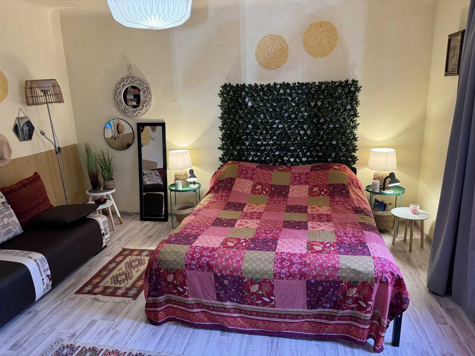 Vand garsoniera ULTRACENTRAL - Langa TEATRU