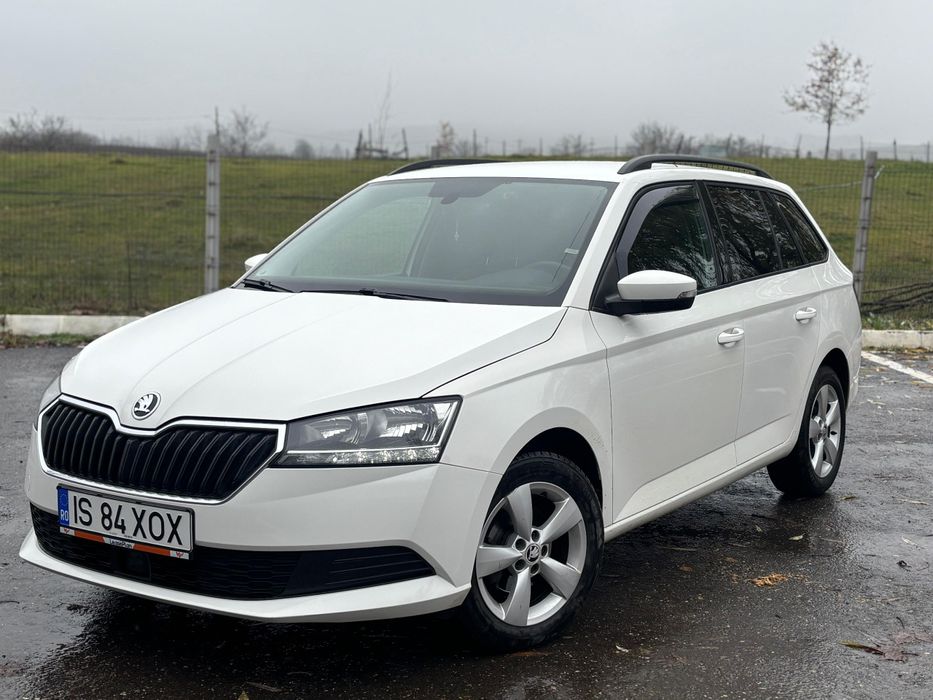 Vand Skoda Fabia 2022 1.0tsi 95 cp