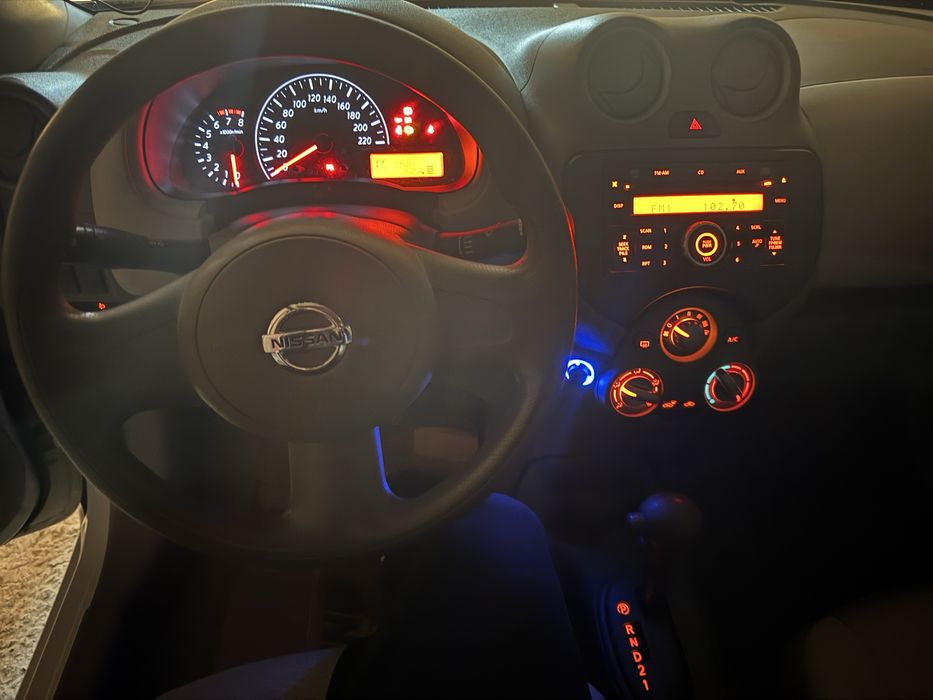 Nissan micra 2015год 84000