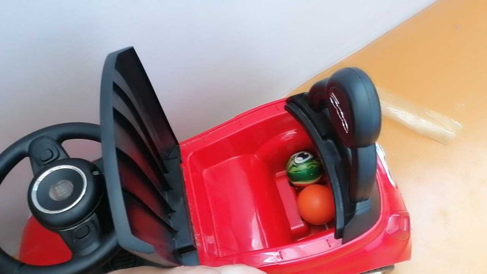 Детска кола за бутане Fiat 500