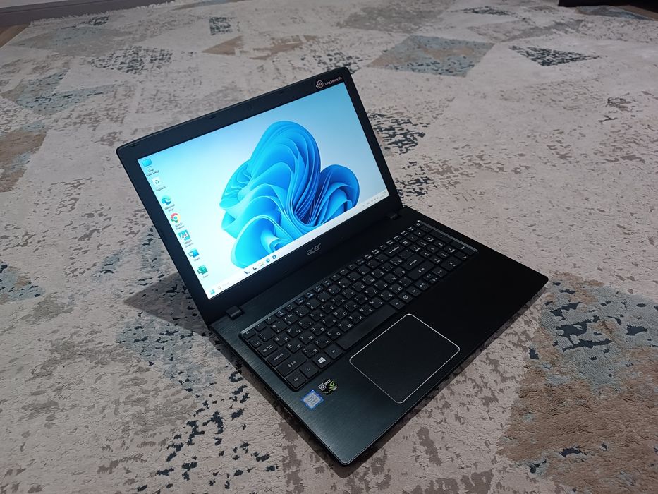 Мощный, игровой с GTX, SSD ноутбук Acer