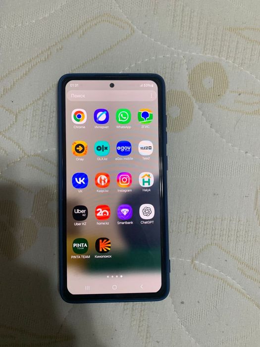 Samsung A72.