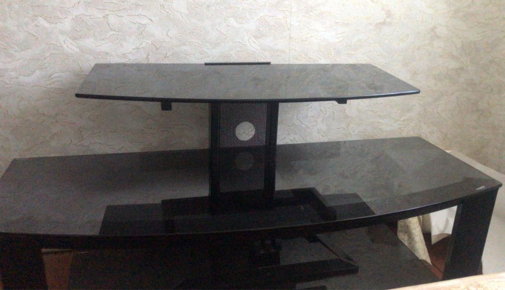 Подставка под телевизор