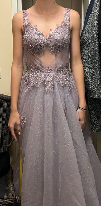 Абитуриентска рокля