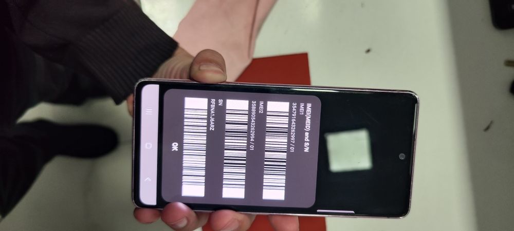 Samsung S20FE. Juda arzon