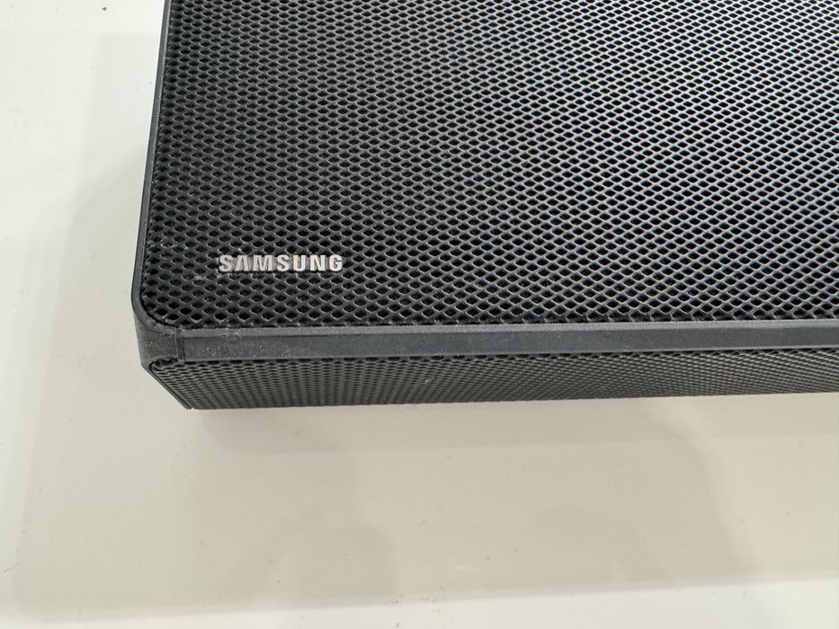 Саундбар Sumsung HW-Q60T