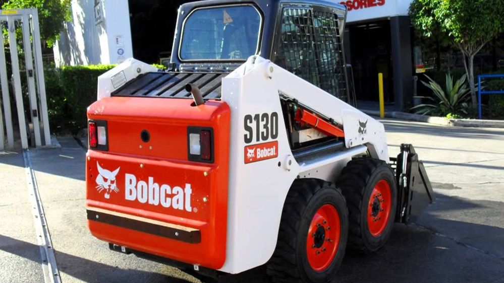 Bobcat de inchiriat