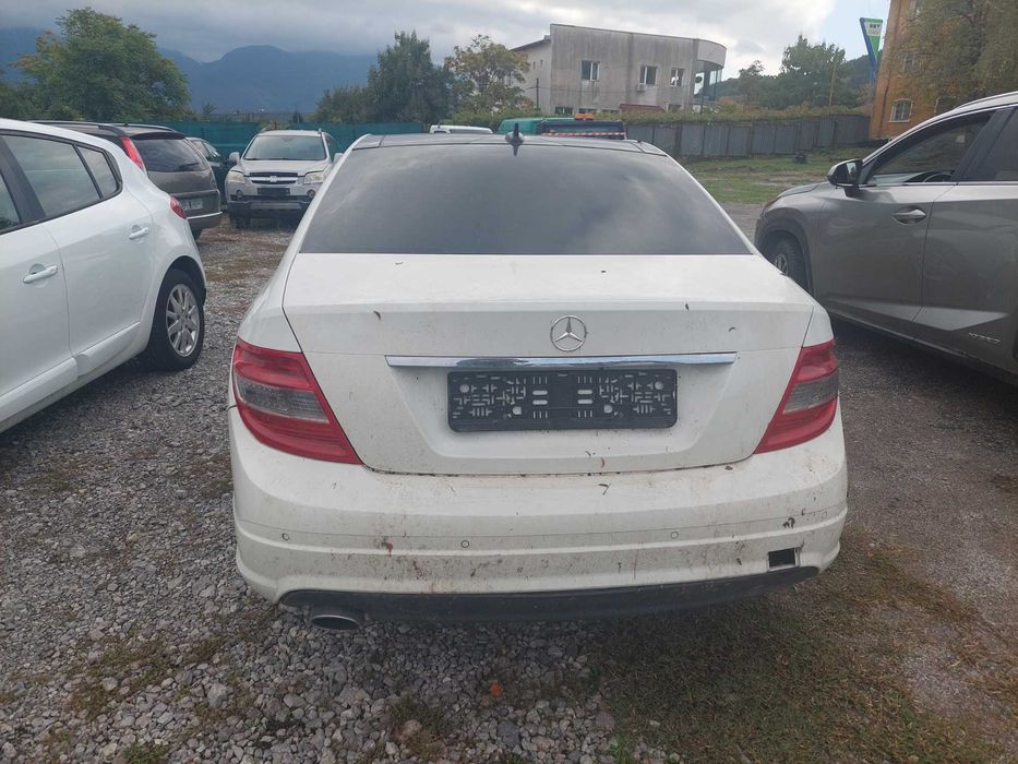 Mercedes-Benz C 2,2cdi, Мерцедес Ц220 на части!
Април 2008