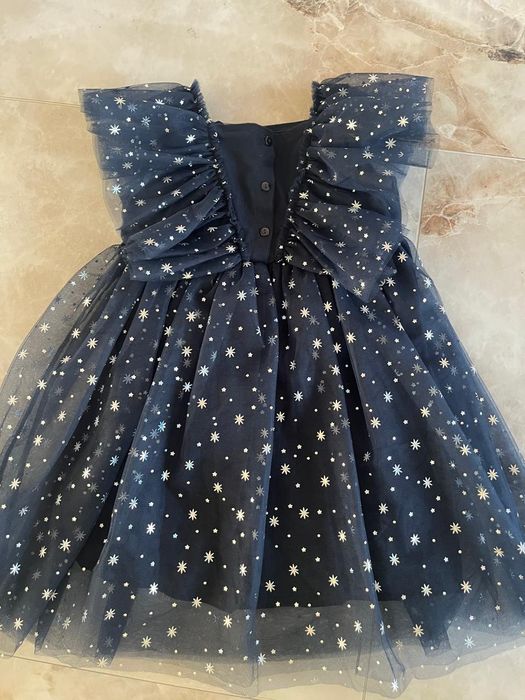 Продам платье для девочки