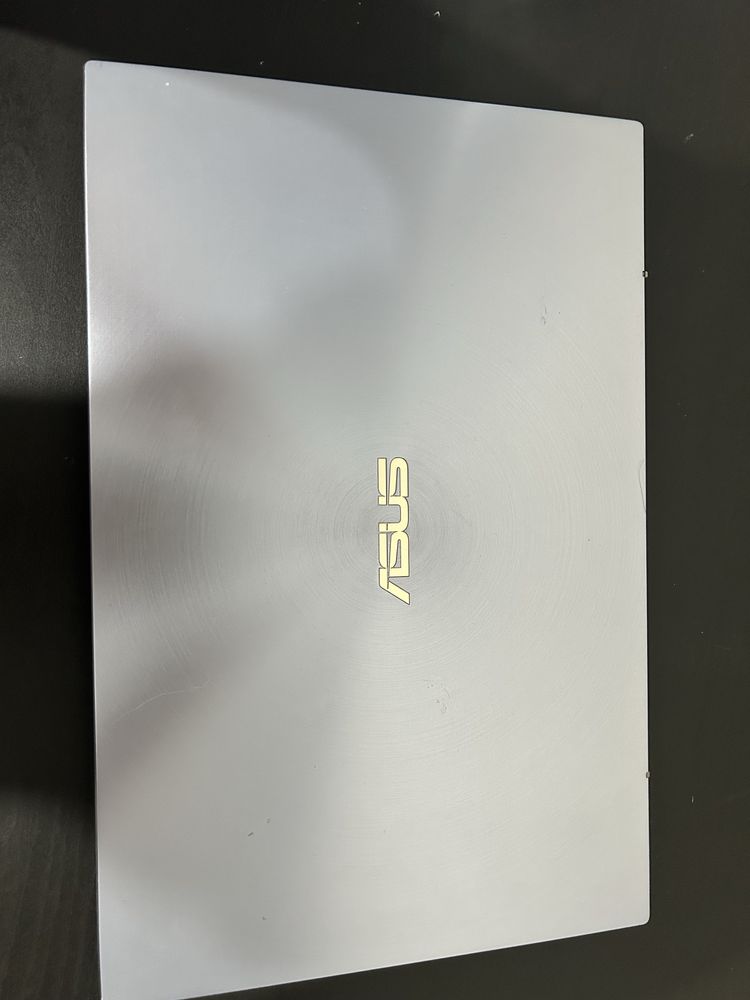 Asus zenbook 13